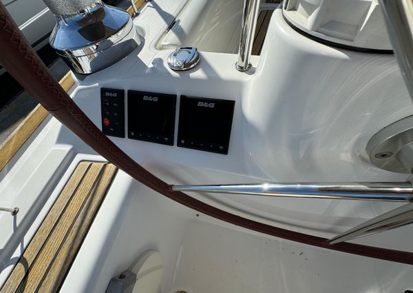 Beneteau 49-OCEANIS image