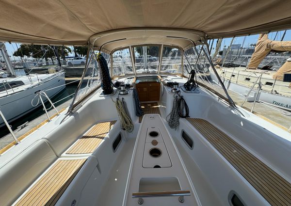 Beneteau 49-OCEANIS image