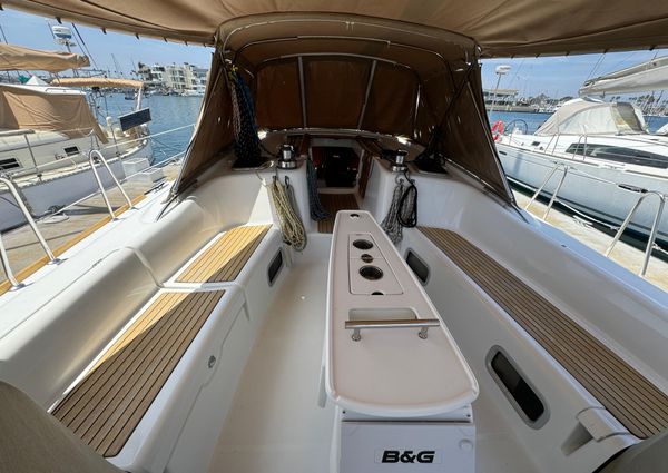 Beneteau 49-OCEANIS image