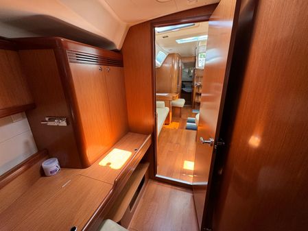 Beneteau 49-OCEANIS image