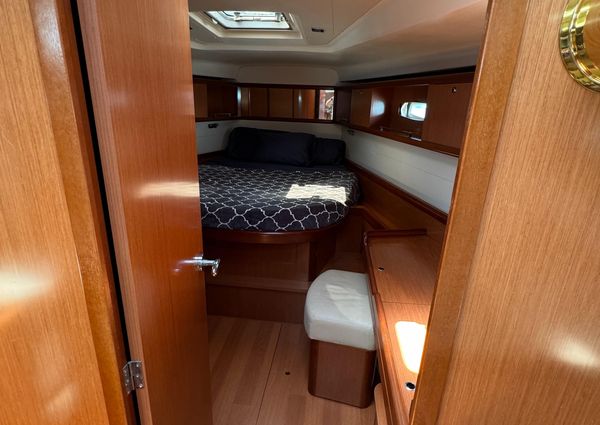 Beneteau 49-OCEANIS image