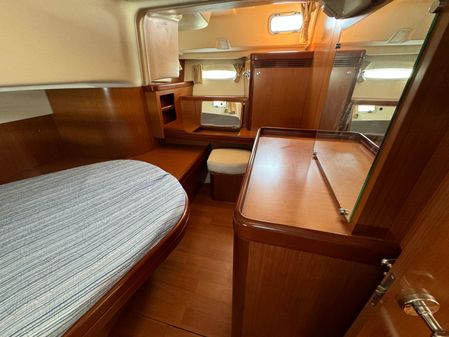 Beneteau 49-OCEANIS image