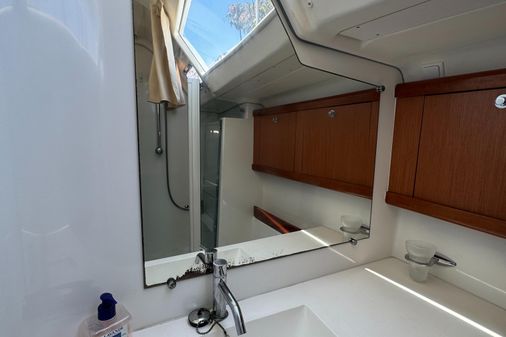 Beneteau 49-OCEANIS image