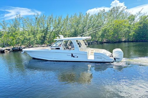 Boston Whaler 350 Realm image