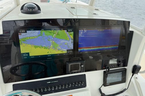 Cobia 320 Center Console image