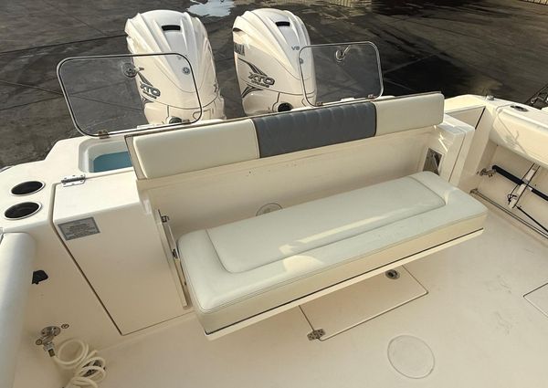 Cobia 320 Center Console image