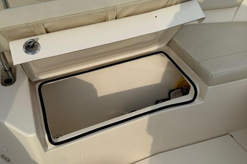Cobia 320 Center Console image