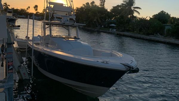 Edgewater 368