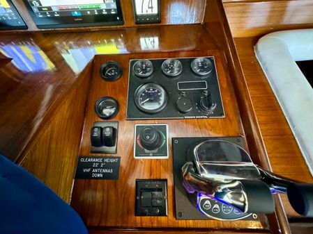 Navigator PILOTHOUSE image