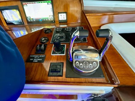 Navigator PILOTHOUSE image