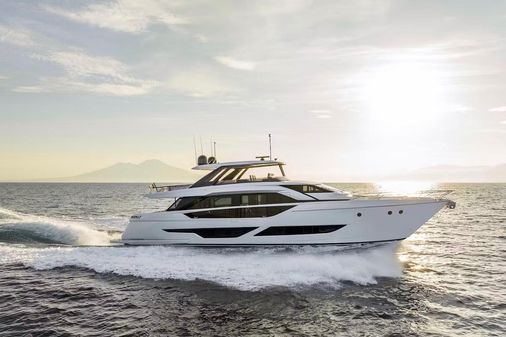 Ferretti Yachts 860 image