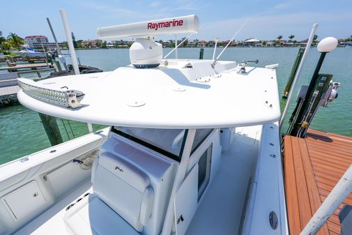 Yellowfin 39-CC image