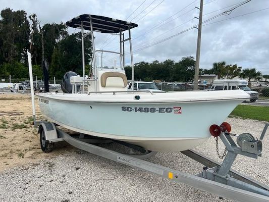 Key-west 1720-CENTER-CONSOLE - main image