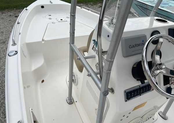 Key-west 1720-CENTER-CONSOLE image