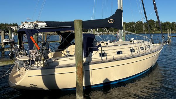 Island Packet 380
