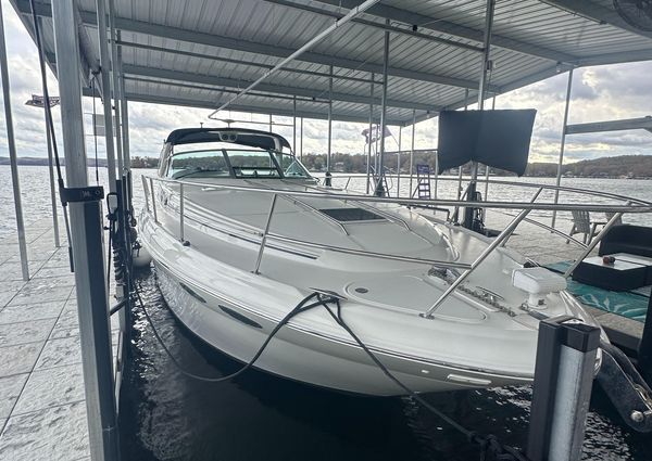 Sea Ray 380 Sundancer image