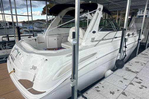 Sea Ray 380 Sundancer image