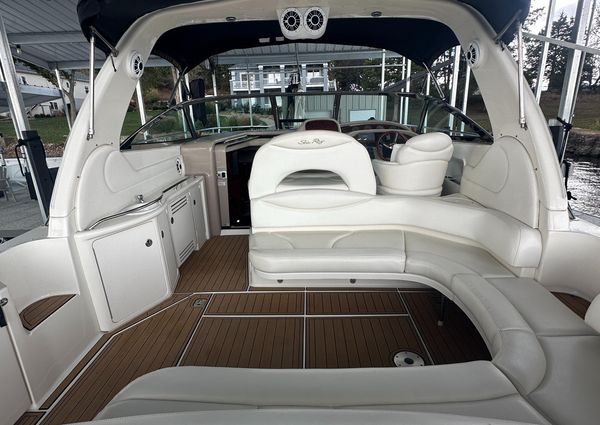 Sea Ray 380 Sundancer image