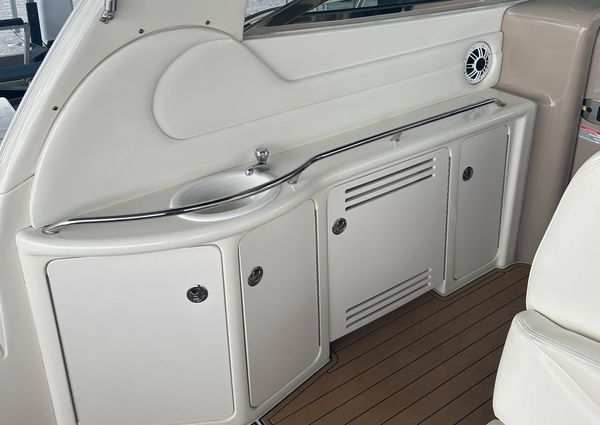 Sea Ray 380 Sundancer image