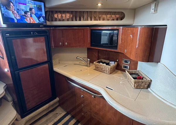 Sea Ray 380 Sundancer image