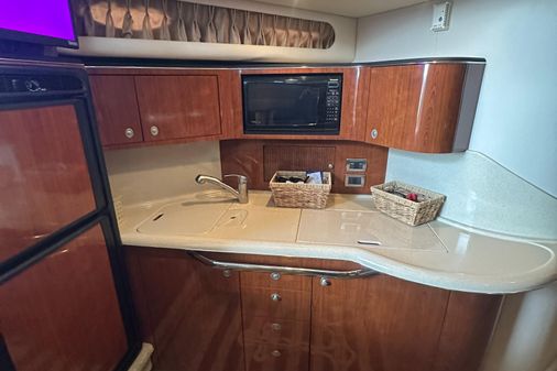 Sea Ray 380 Sundancer image