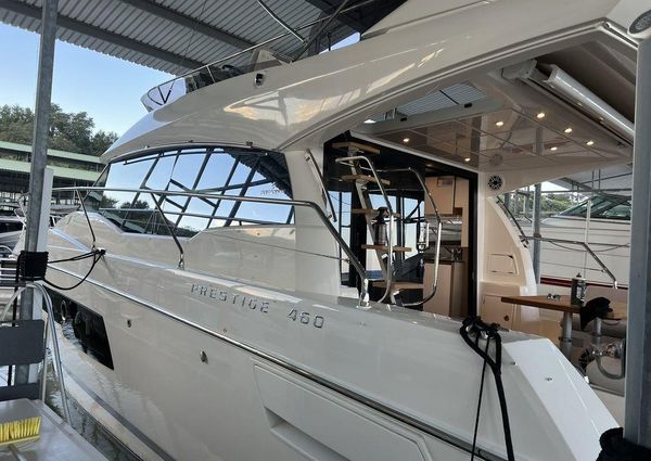 Prestige 460 image