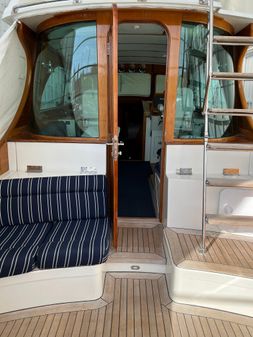 Hinckley Talaria 44 Flybridge image