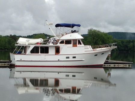 DeFever 49 Pilothouse image