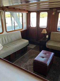 DeFever 49 Pilothouse image