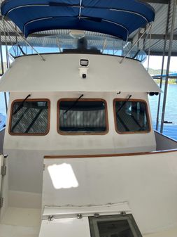 DeFever 49 Pilothouse image