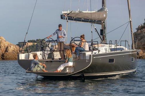 Beneteau-america FIRST-44 image