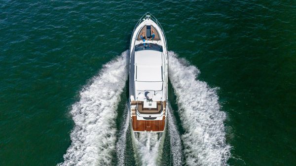 Galeon 425 HTS image