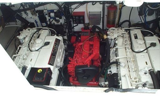 Pursuit 3400 Express image