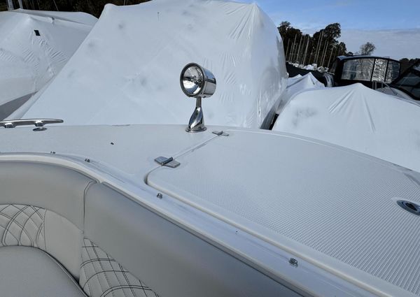 Sea Ray 370 Sundancer Outboard image