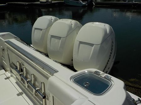 Boston Whaler 370 Outrage image