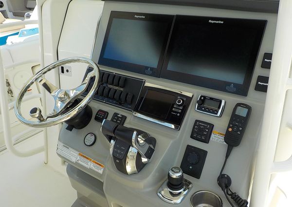 Boston Whaler 370 Outrage image