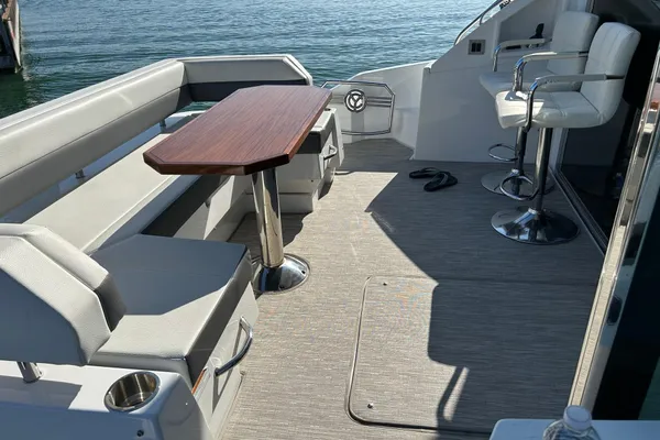 Cruisers-yachts 50-CANTIUS image