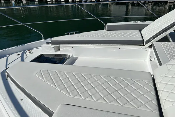Cruisers-yachts 50-CANTIUS image
