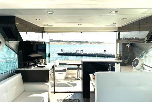 Cruisers Yachts 50 Cantius image