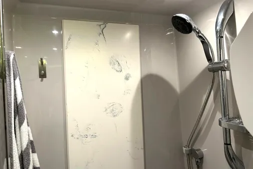 Cruisers Yachts 50 Cantius image