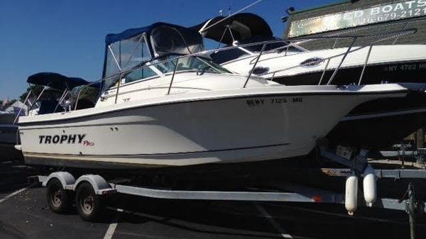 Trophy Trophy PRO 2102