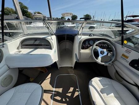 Chaparral 200LE image