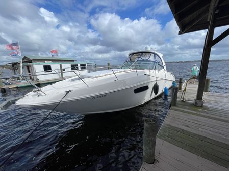 Sea Ray 350 Sundancer image