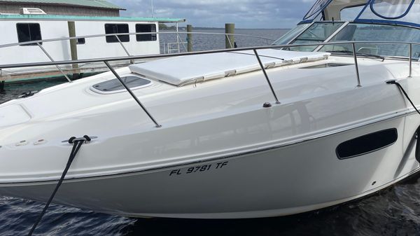 Sea Ray 350 Sundancer 