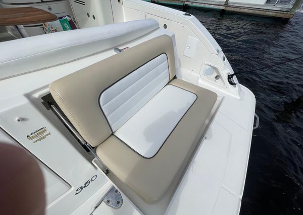 Sea Ray 350 Sundancer image