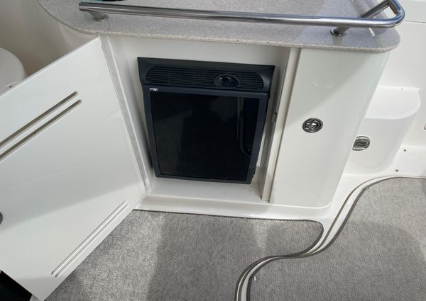 Sea Ray 350 Sundancer image