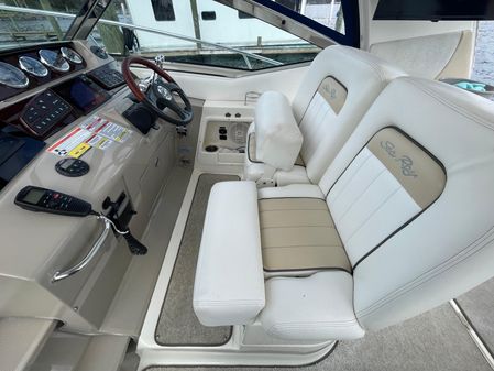 Sea Ray 350 Sundancer image