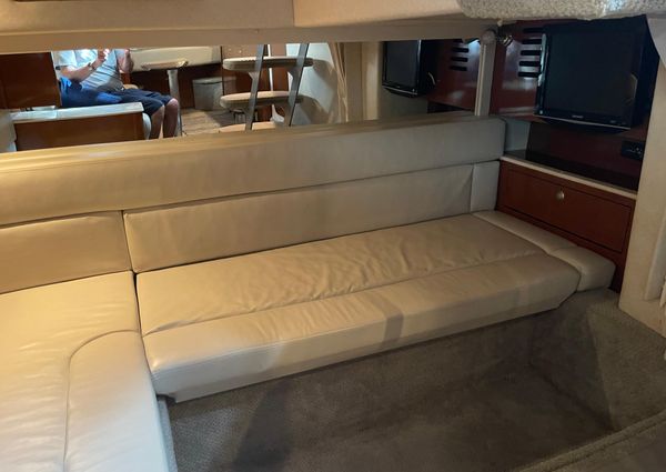 Sea Ray 350 Sundancer image