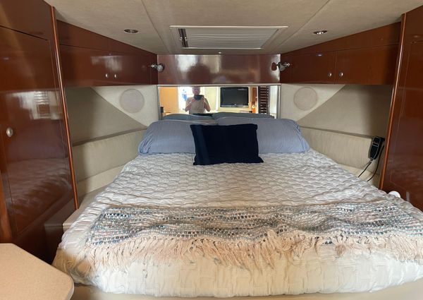 Sea Ray 350 Sundancer image