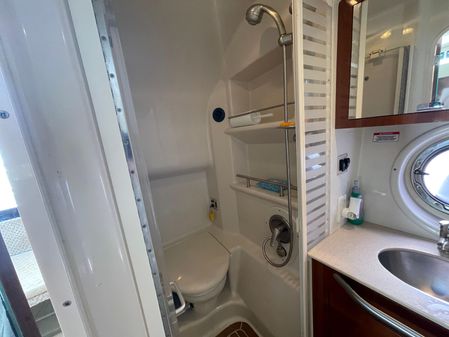 Sea Ray 350 Sundancer image